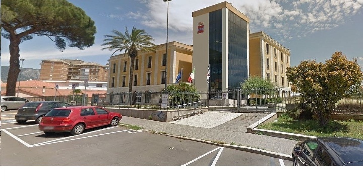 Ingrandisci la foto: Centro Direzionale Centro Direzionale