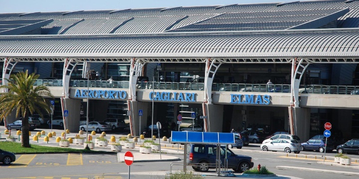 Ingrandisci la foto: Linee guida sui controlli da effettuarsi sui viaggiatori in ingresso nel territorio della Sardegna Linee guida sui controlli da effettuarsi sui viaggiatori in ingresso nel territorio della Sardegna