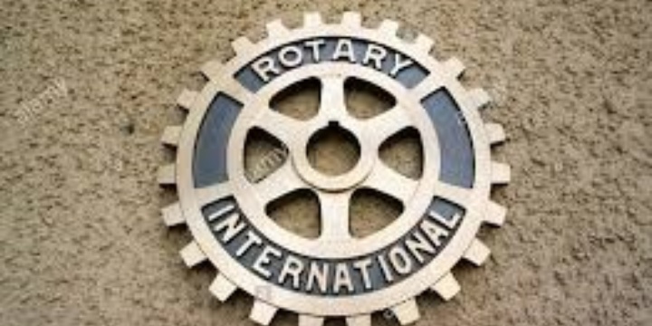 Ingrandisci la foto: Rotary Club: Bando di Concorso "Legalità e cultura dell'etica" sc. 07/02/2020 Rotary Club: Bando di Concorso "Legalità e cultura dell'etica" sc. 07/02/2020