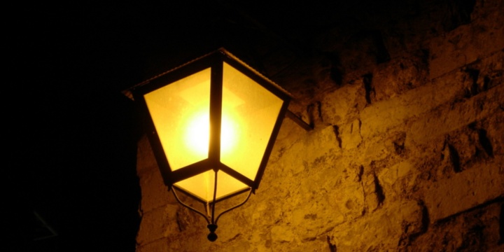 Ingrandisci la foto: Lavori di riqualificazione impiento di illuminazione pubblica area PEEP Lavori di riqualificazione impiento di illuminazione pubblica area PEEP