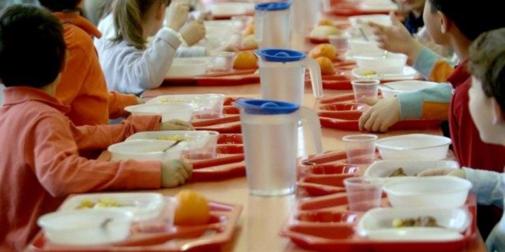 Ingrandisci la foto: Domande per il "Servizio Mensa Scolastica" a.s. 2020/2021 - sc. 20/09/2020 Domande per il "Servizio Mensa Scolastica" a.s. 2020/2021 - sc. 20/09/2020