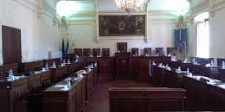 Ingrandisci la foto: Convocazione della 1^ seduta del Consiglio Comunale - Amministrazione Sindaco Usai Mauro Convocazione della 1^ seduta del Consiglio Comunale - Amministrazione Sindaco Usai Mauro