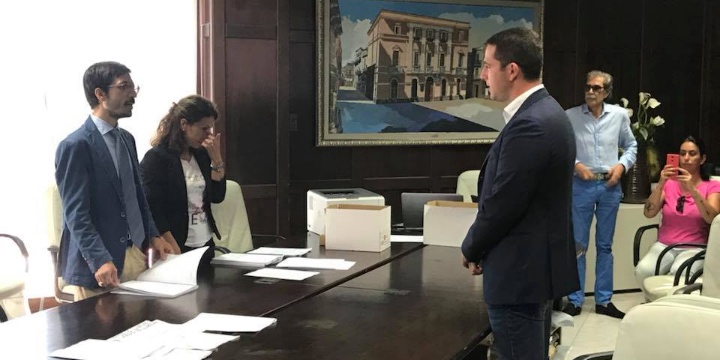 Ingrandisci la foto: Proclamazione Proclamazione