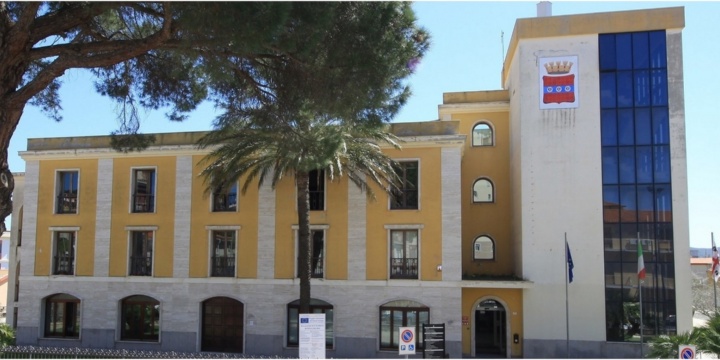 Ingrandisci la foto: Scarica la documentazione Scarica la documentazione