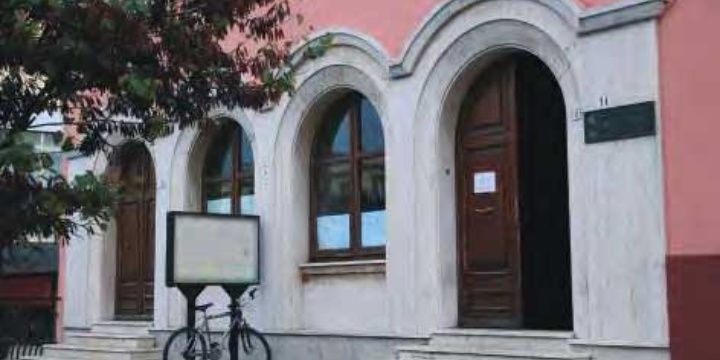 Ingrandisci la foto: IGLESIAS NELLE PAGINE DELL'UNIONE SARDA NELL'OTTOCENTO IGLESIAS NELLE PAGINE DELL'UNIONE SARDA NELL'OTTOCENTO