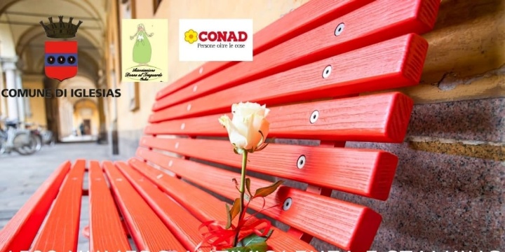 Ingrandisci la foto: Inaugurazione "Panchina Rossa" contro la violenza sulle donne Inaugurazione "Panchina Rossa" contro la violenza sulle donne