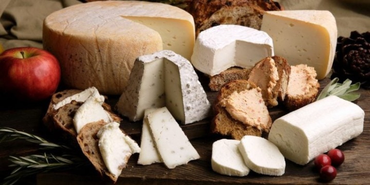 Ingrandisci la foto: Graduatoria provvisoria "PANE E CASU": Voucher per l'acquisto di prodotti della panificazione e formaggi Graduatoria provvisoria "PANE E CASU": Voucher per l'acquisto di prodotti della panificazione e formaggi