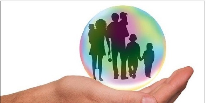 Ingrandisci la foto: Misure straordinarie R.A.S. a sostegno delle famiglie per fronteggiare l'emergenza COVID-19 Misure straordinarie R.A.S. a sostegno delle famiglie per fronteggiare l'emergenza COVID-19