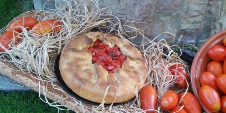 Ingrandisci la foto: L'enogastronomia locale come leva di sviluppo turistico L'enogastronomia locale come leva di sviluppo turistico