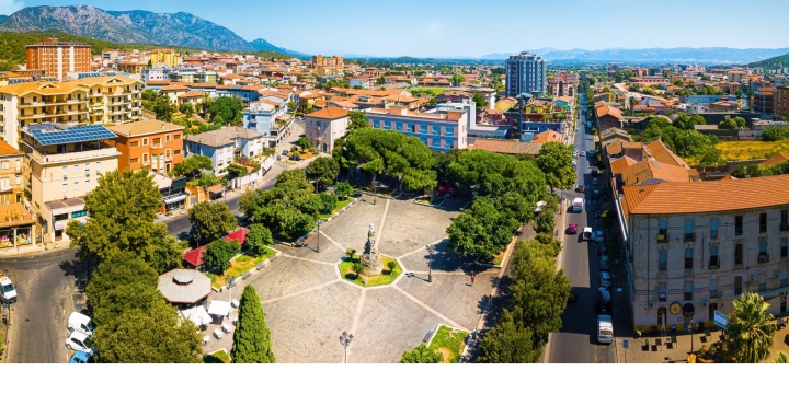 Ingrandisci la foto: Piazza Sella Piazza Sella