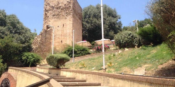 Ingrandisci la foto: Manifestazione d'interesse per la valorizzazione dell'area posta all'ingresso di via Eleonora - sc. 02/09/2020 Manifestazione d'interesse per la valorizzazione dell'area posta all'ingresso di via Eleonora - sc. 02/09/2020