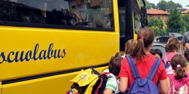 Ingrandisci la foto: Graduatoria provvisoria rimborso spese viaggio ad alunni e studenti pendolari e per l'accesso al servizio scuolabus Graduatoria provvisoria rimborso spese viaggio ad alunni e studenti pendolari e per l'accesso al servizio scuolabus